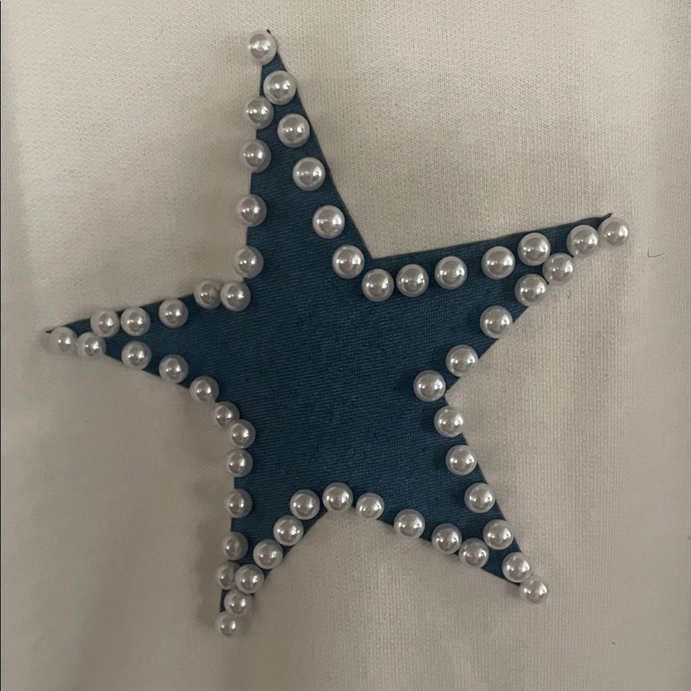 BiBi White Tee with Blue Star Design - Picture 2 of 7
